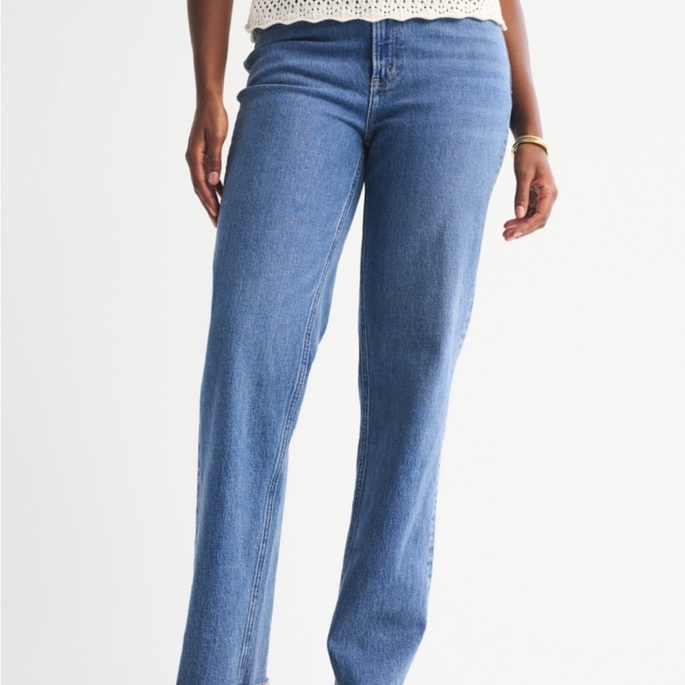 Abercrombie & Fitch Ultra High Rise 90s Straight